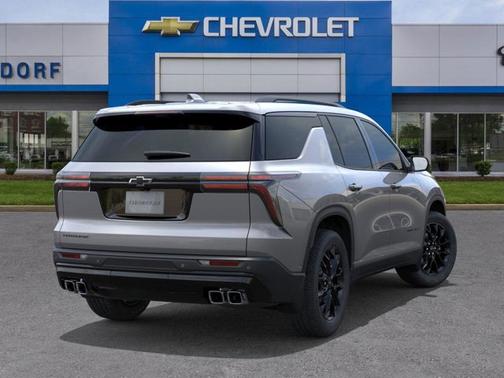 2026 Chevrolet Traverse FWD LT