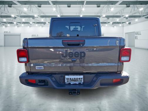2023 Jeep Gladiator Sport S