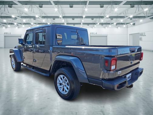 2023 Jeep Gladiator Sport S
