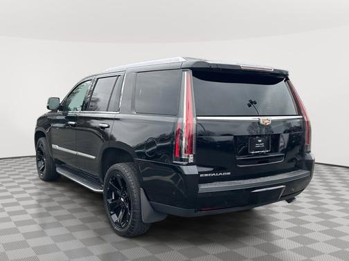 2020 Cadillac Escalade Luxury