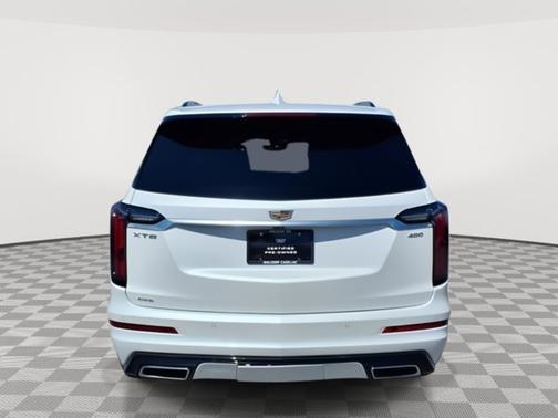 2023 Cadillac XT6 AWD Sport