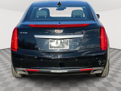 2016 Cadillac XTS Luxury Collection