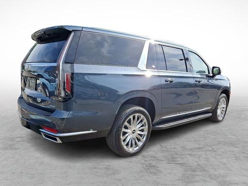 2021 Cadillac Escalade ESV Premium Luxury