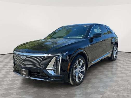 Stellar Black Metallic 2024 Cadillac LYRIQ Tech