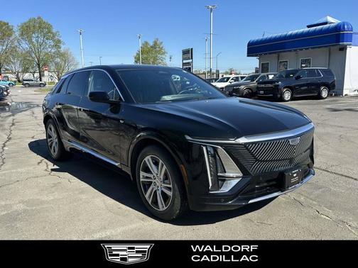 Stellar Black Metallic 2024 Cadillac LYRIQ Tech