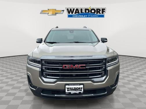 Light Stone Metallic 2022 GMC Acadia AT4