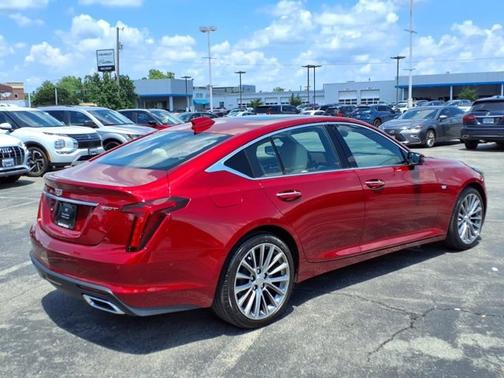 2025 Cadillac CT5 Premium Luxury