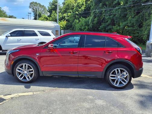 2023 Cadillac XT4 AWD Sport