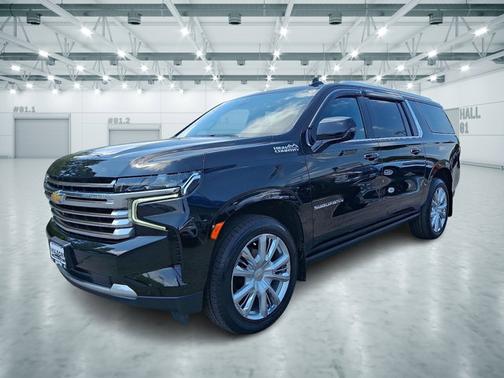 2021 Chevrolet Suburban High Country