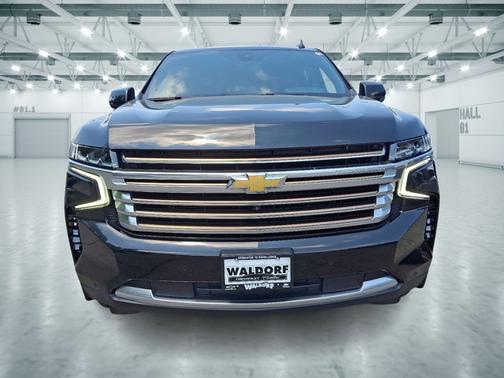 2021 Chevrolet Suburban High Country