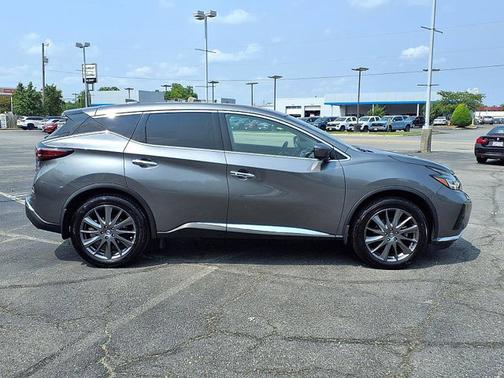 2021 Nissan Murano SV