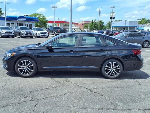 2024 Volkswagen Jetta Sport