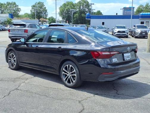 2024 Volkswagen Jetta Sport