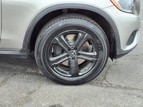 2019 Mercedes-Benz GLC 300 Base 4MATIC
