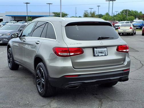2019 Mercedes-Benz GLC 300 Base 4MATIC