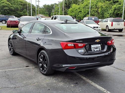 2023 Chevrolet Malibu 1LT