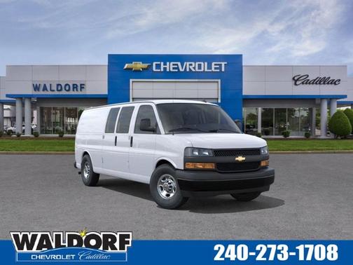 2025 Chevrolet Express 3500 93