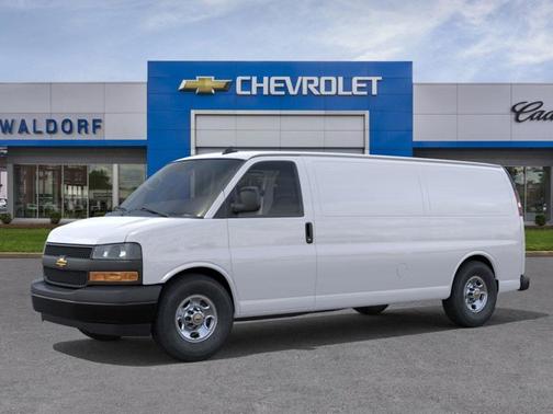 2025 Chevrolet Express 3500 93