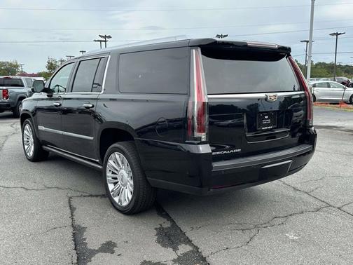 2017 Cadillac Escalade ESV Platinum