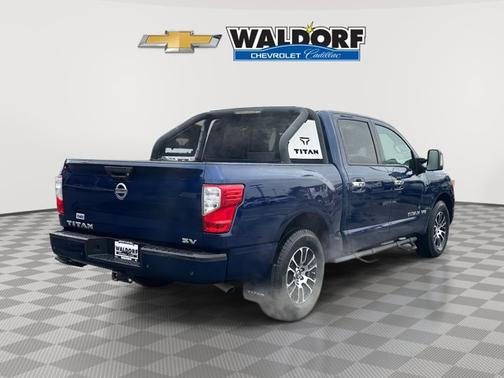 2020 Nissan Titan SV