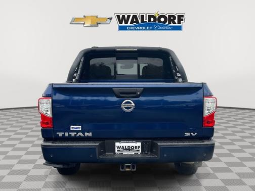 2020 Nissan Titan SV