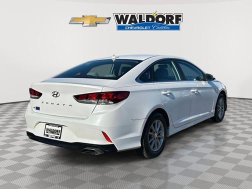 2018 Hyundai SONATA SE