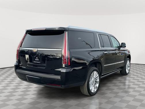 2017 Cadillac Escalade ESV Platinum