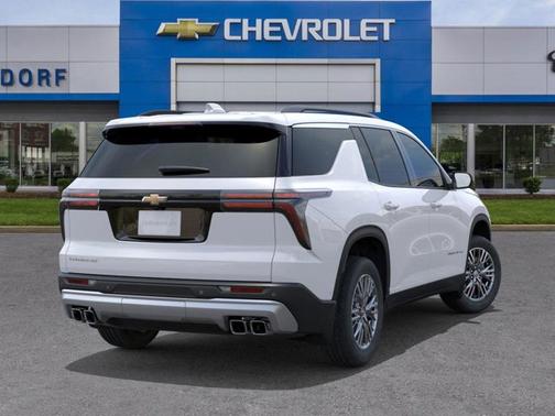 2026 Chevrolet Traverse FWD LT
