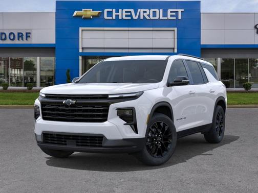 2026 Chevrolet Traverse FWD LT