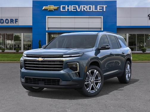 2025 Chevrolet Traverse FWD LT
