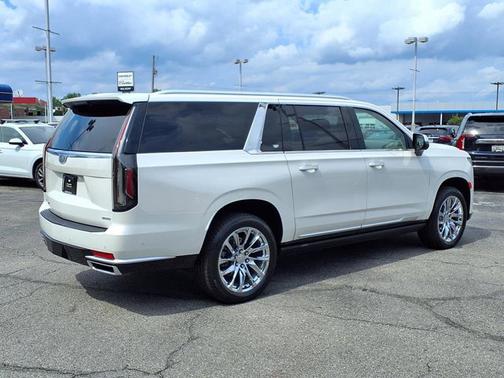 2023 Cadillac Escalade ESV 4WD Premium Luxury Platinum