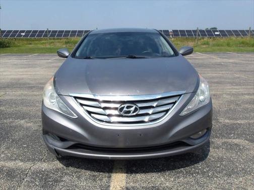 2013 Hyundai SONATA SE