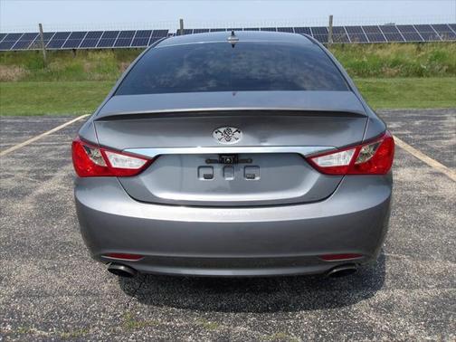 2013 Hyundai SONATA SE