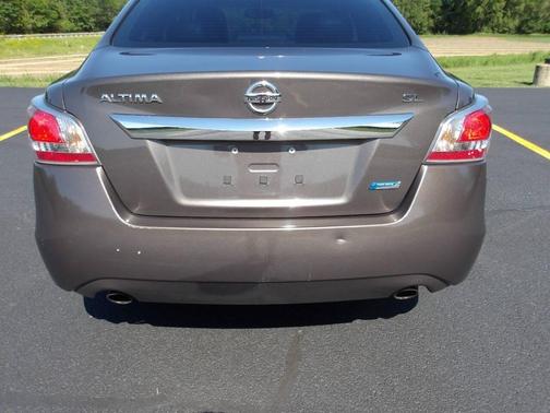 Gun Metallic 2014 Nissan Altima 2.5 SL