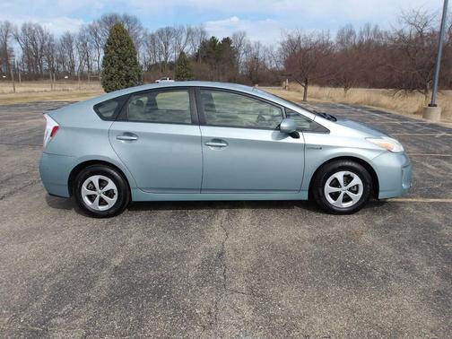 2013 Toyota Prius Three