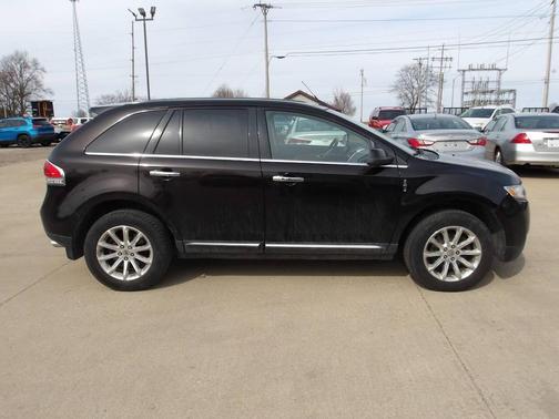 2013 Lincoln MKX Base