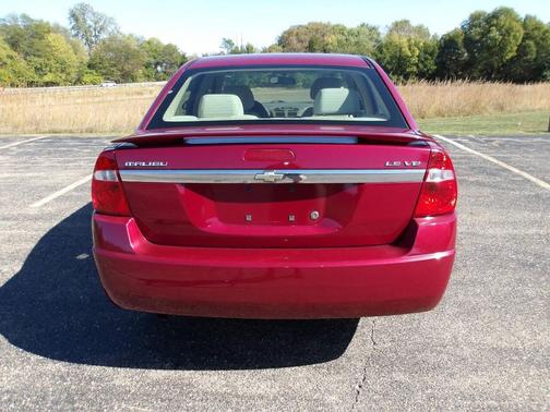 2005 Chevrolet Malibu Base