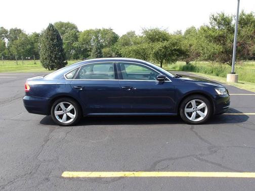 Blue 2013 Volkswagen Passat TDI SE 4dr Sedan 6A w/ Sunroof