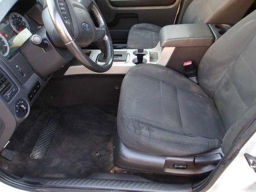 2009 Ford Escape XLT