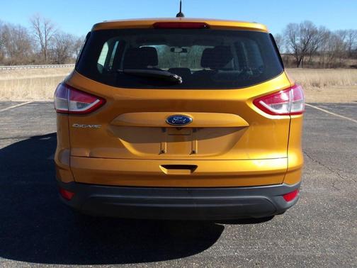 2016 Ford Escape S