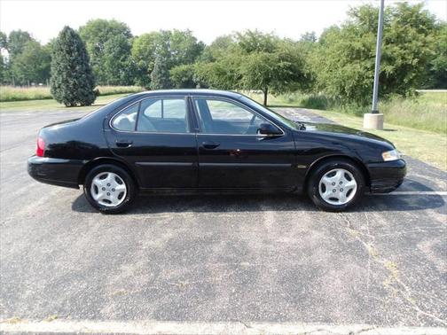 2001 Nissan Altima GXE