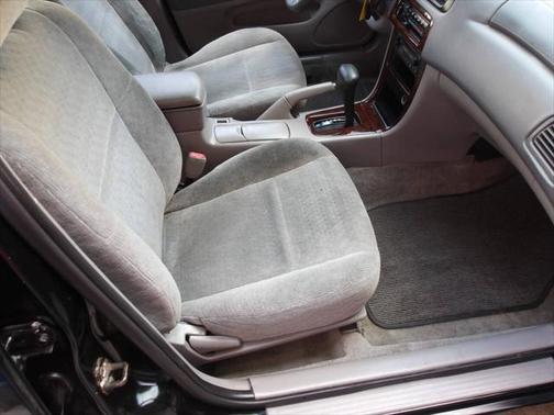 2001 Nissan Altima GXE
