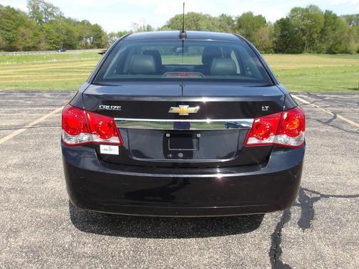 Black Granite Metallic 2015 Chevrolet Cruze 2LT
