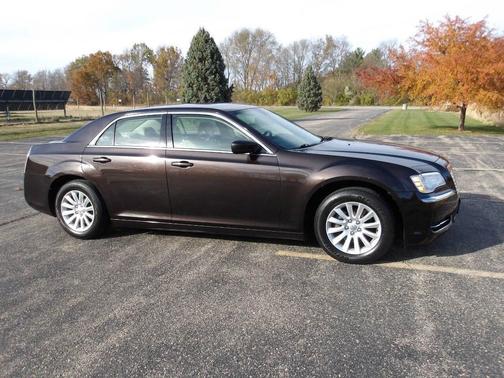 2012 Chrysler 300 S