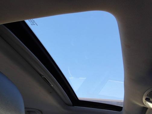 2011 Hyundai SONATA Limited