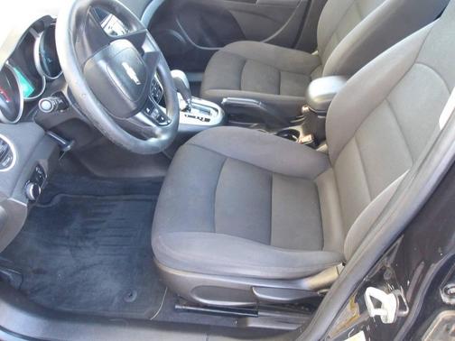 2013 Chevrolet Cruze 1LT