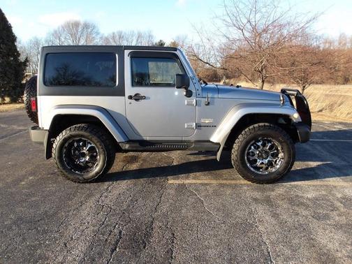 2013 Jeep Wrangler Sahara