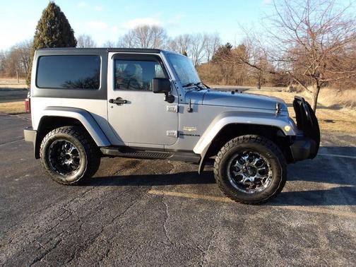 2013 Jeep Wrangler Sahara