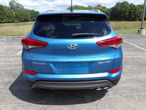 2016 Hyundai TUCSON Sport