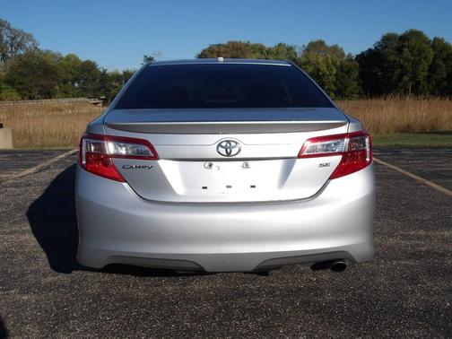 2012 Toyota Camry SE Limited Edition